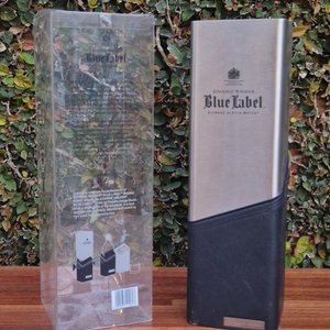 Estuche Coleccionable Johnnie Walker Blue Label con Botella Vacía y Diseño Porsche - imagen 3