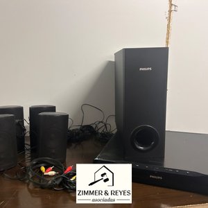 Reproductor Philips con Parlantes - imagen 2