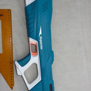 Lote de Juguetes: Peluches, Pistolas, Reproductor CD Panasonic y Más - imagen 25
