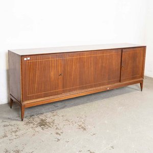 Lote siguiente: Aparador Americano de Madera con Bar Espejado y Cajones