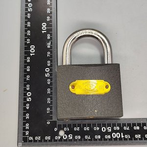 Candado de Hierro Fundición con Tambor de Bronce y 3 Llaves - imagen 5