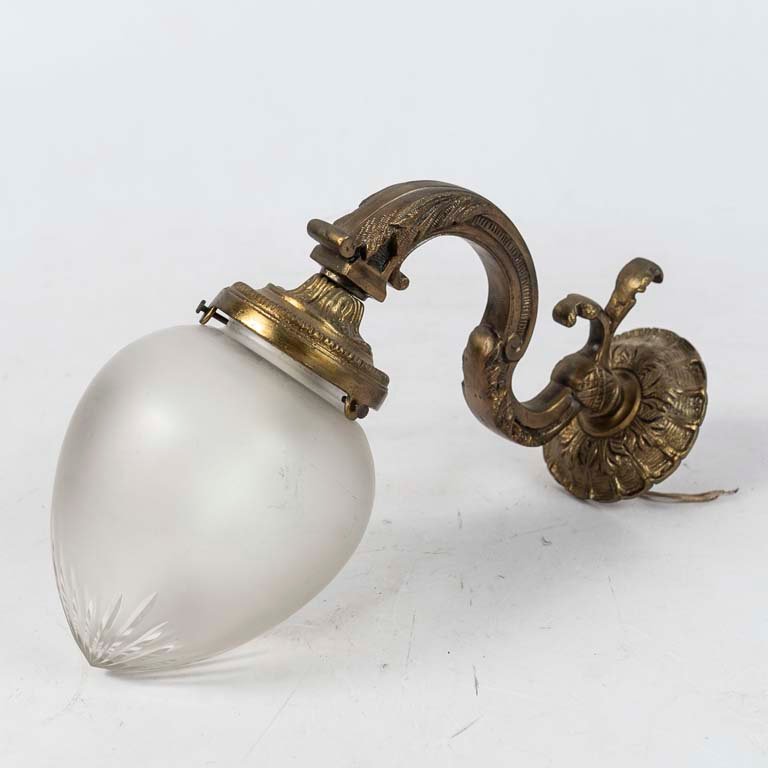 Item 2106800 - Image 0