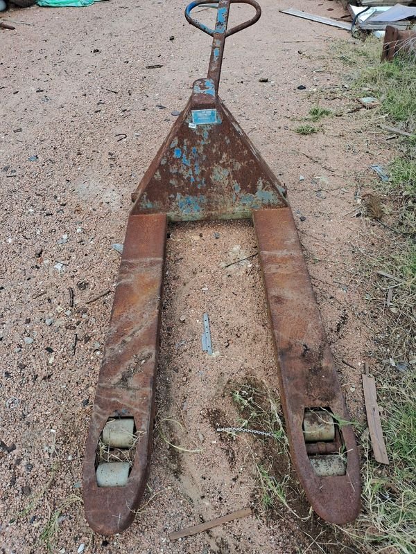 Item 896334 - Image 2