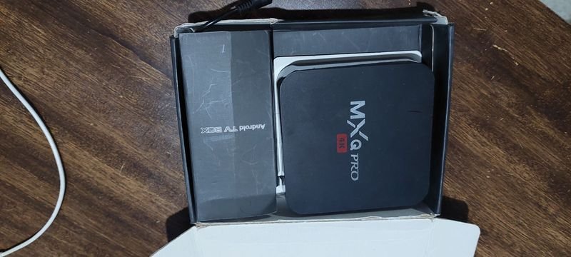 Paquete de TV en excelente condición - imagen 2
