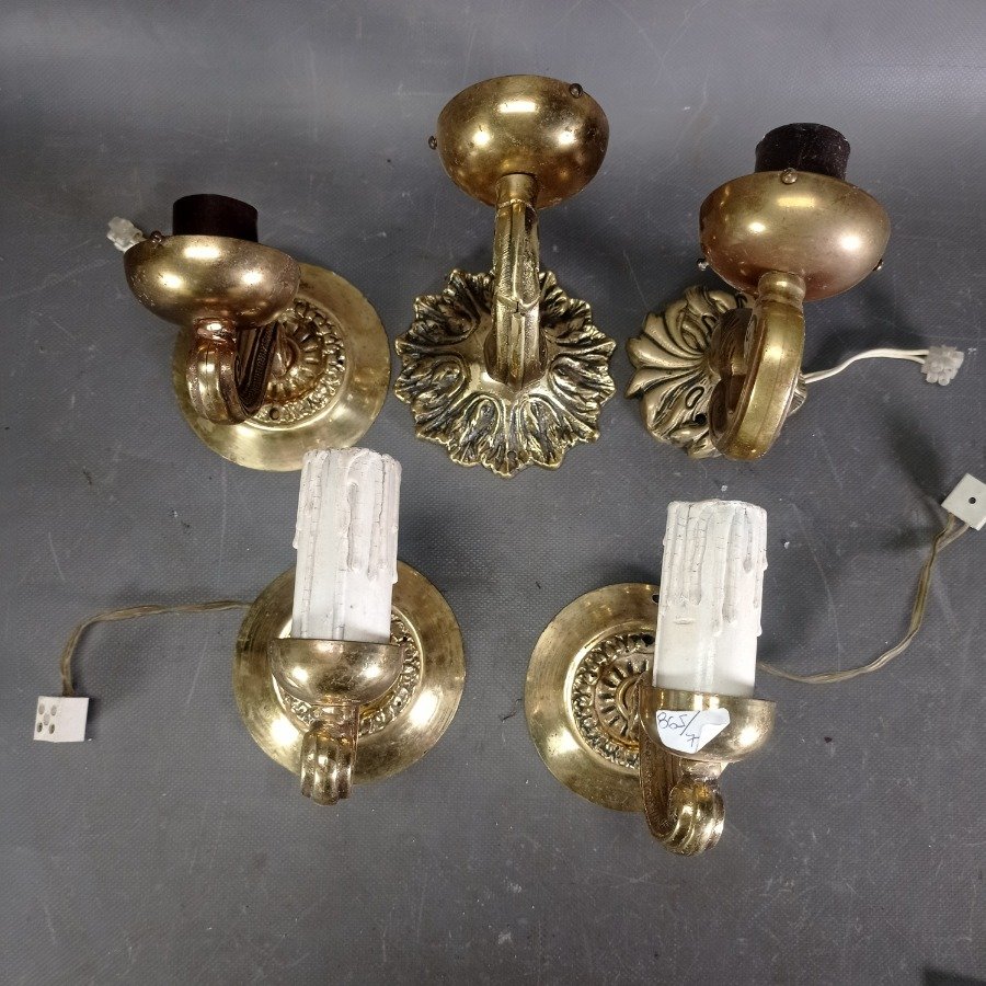 Lote de 5 Apliques de Bronce para Pared
