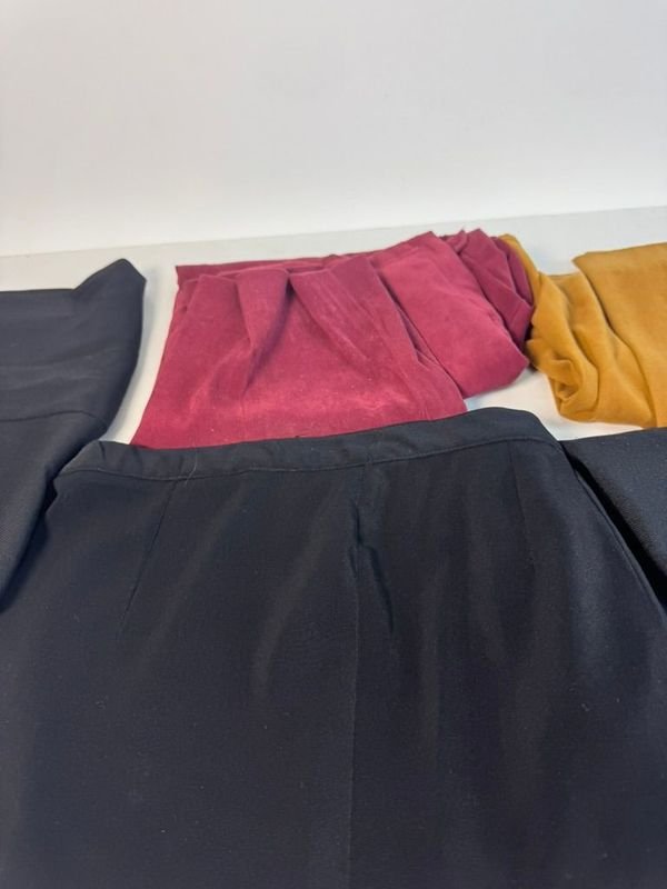 Gran lote de pantalones variados - imagen 7