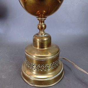 Par de Lámparas de Bronce Calado con Pantallas Incluidas - imagen 6