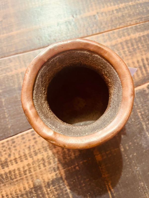 Mate antiguo forrado cobre, vaso de cerámica - imagen 3