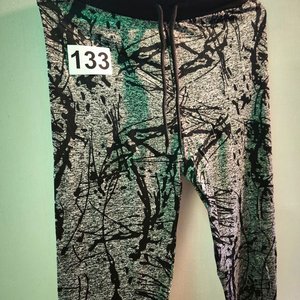 Conjunto de 5 Calzas y Jogging de Lycra con Estampado Batik - imagen 2