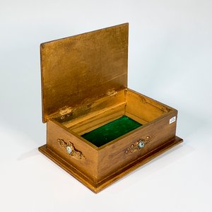 Cofre de Madera con Tapa de Bronce y Decoración de Bodegón - imagen 4