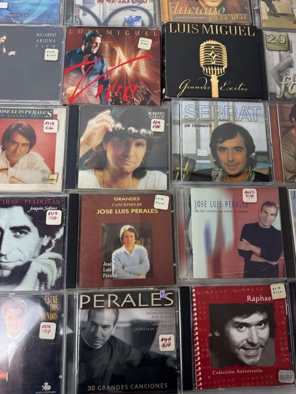 Colección de CDs de artistas reconocidos - imagen 10