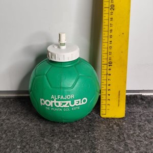Lote anterior: Vaso o Botella Infantil "Portezuelo" Forma Pelota de Fútbol
