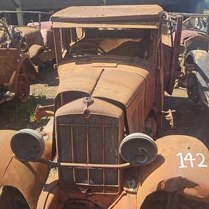 Lote anterior: Camioneta Antigua Rugby 29 Cuatro Puertas