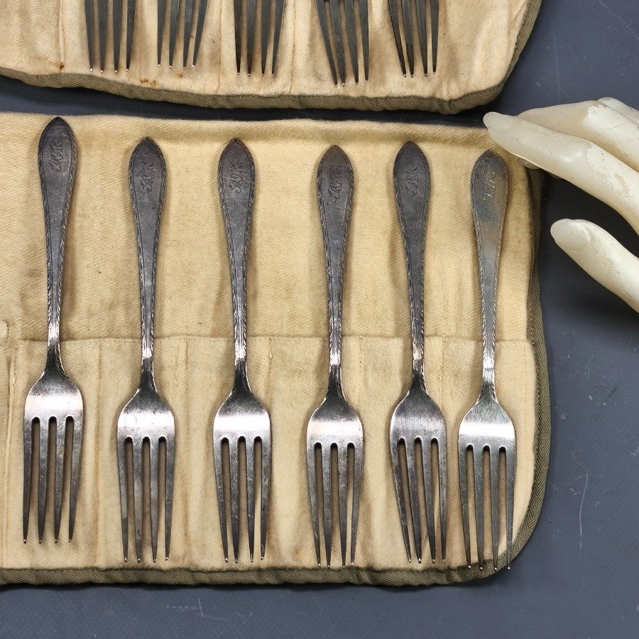 Item 18551 - Image 36