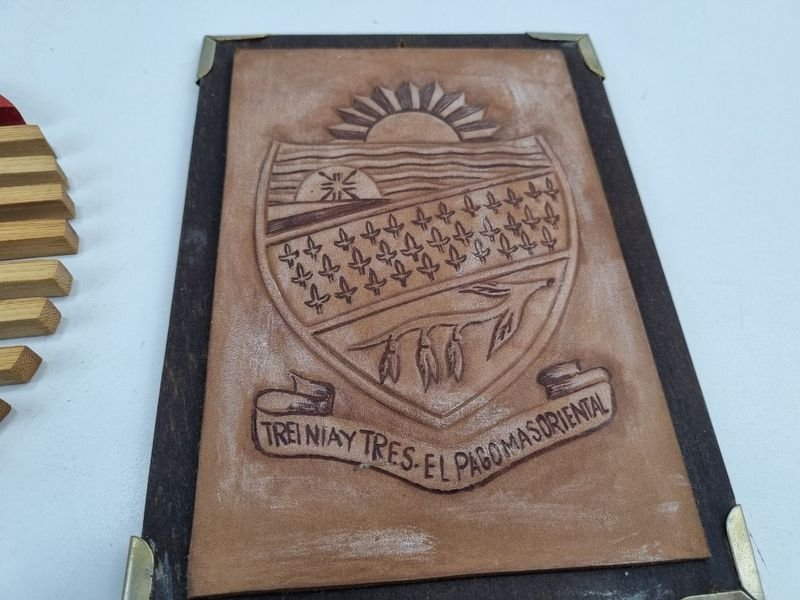 Colección de Muebles Artísticos de Madera - imagen 5