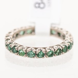 Lote siguiente: Anillo Sin Fin de Oro 18k con Esmeraldas