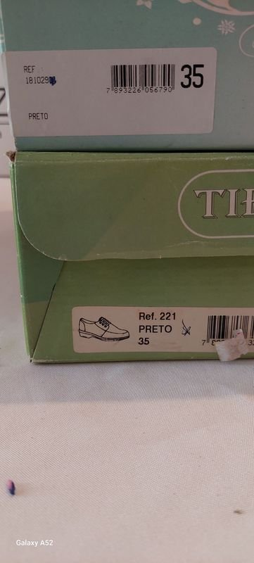 Calzado de Talle 35 en Excelente Condición - imagen 5