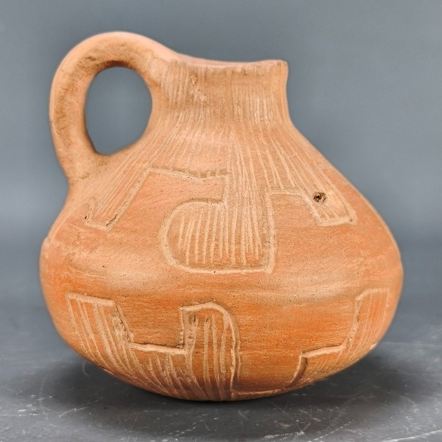 Item 18720 - Image 0