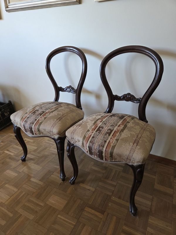 Juego de comedor Victoriano en caoba con 8 sillas firmes y tapa de vidrio original - imagen 6