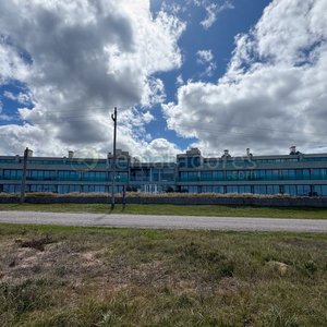 Edificio en Construcción con Vista al Mar - imagen 1