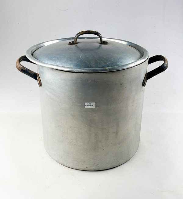 Lote siguiente: Olla de cerámica con tapa, excelente condición