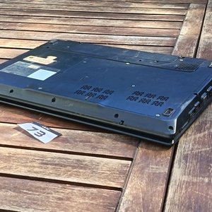 Notebook Lenovo G560  con Detallles a la Vista / Tablet View Sonic Modelo VS14445 con funda protectora / En ambos casos Sin Cargador de Bateria y cableados Se Venden a la Vista - imagen 11