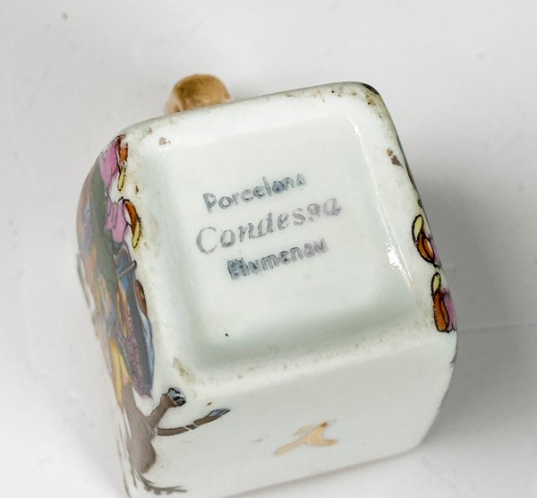 Juego de porcelana oriental para café, quince piezas decoradas personajes - imagen 8