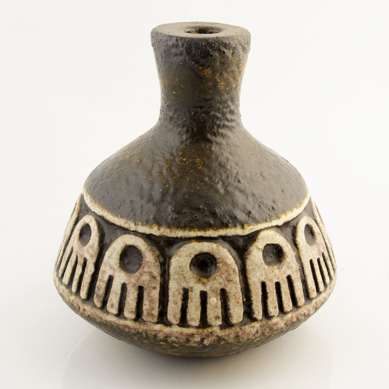 Jaime Nowinsky. Florero Cerámico Firmado y Dato '80'