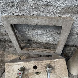 Lote de Bacha, Pies de Palangana y Tapa de Cámara para Baño - imagen 3