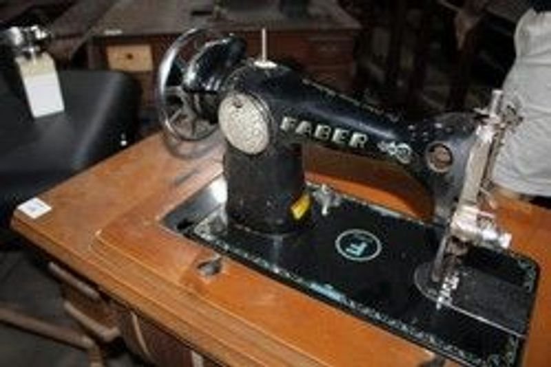 Item 855953 - Image 1