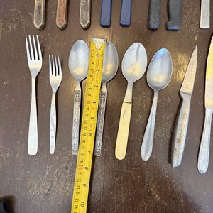 Lote de Cubiertos: Tenedores, Cuchillos y Cucharas Variados - imagen 10