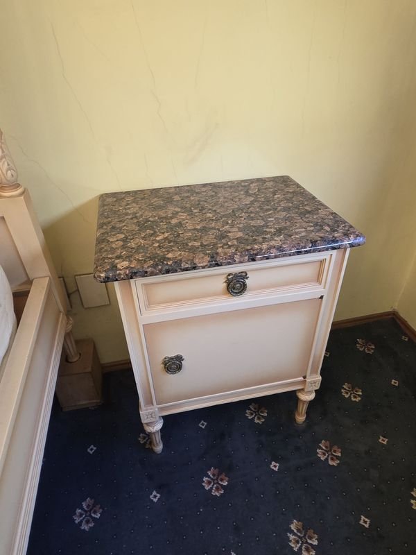 Item 923078 - Image 2