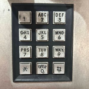 Teléfono Antiguo de Pared con Discado y Portero Eléctrico - imagen 3