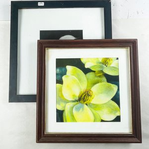 Lote anterior: Dos Láminas Florales Enmarcadas: Magnolia y Cala