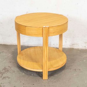 Lote siguiente: Mesa de Sala Circular con Estante y Detalles en Lustre