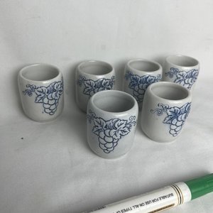 Juego de 6 Vasitos de Cerámica con Diseño de Uvas - imagen 7