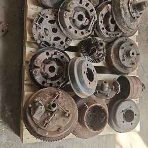 Lote anterior: Lote de 17 Piezas Varias para Ford, Chevrolet y Rugby: Volantes, Embragues, Campanas y Frenos