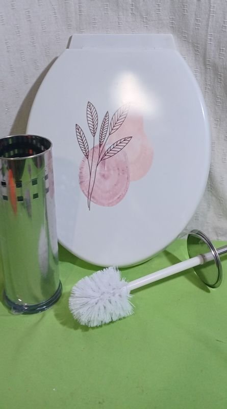 Lote siguiente: Accesorios para Baño - Tapa y Cepillo de Acero Inoxidable