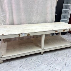 Mesa de Madera Blanca con Estante Inferior - imagen 4