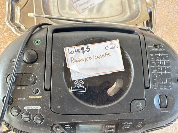 Radio con CD y cinta de cassette a la venta - imagen 5