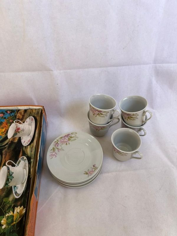 Juego de té porcelana en caja 12PCS - imagen 3