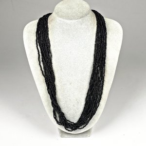 Collar Multivueltas de Mostacillas Negras - imagen 2