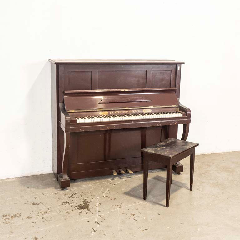 Lote siguiente: Piano vertical F.L. Neumann - Hamburg para la venta