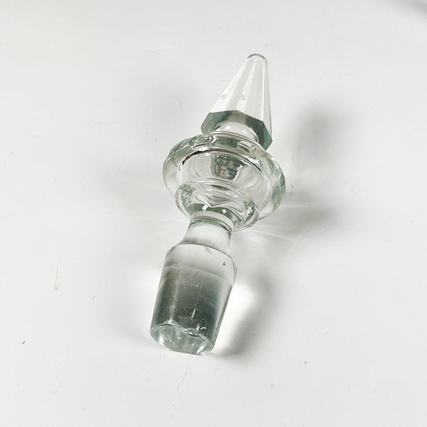 Botella de cristal hialino facetado con tapón - imagen 3
