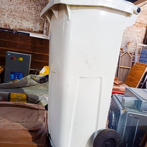 Contenedor de Residuos Blanco 120 Litros con Ruedas - imagen 2