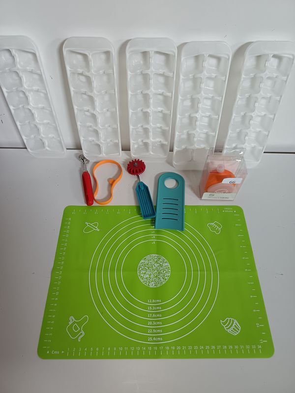 Set de Utensilios de Cocina y Cubeteras