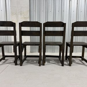 Juego de Mesa Rústica Rectangular con 4 Sillas de Madera Oscura - imagen 5