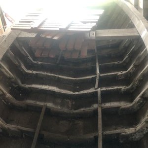 Bote de Madera Grande con Mástil para Velas - imagen 7