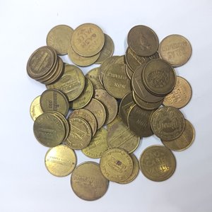 47 Fichas de Casino y Máquinas Expendedoras - imagen 3