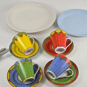 Juego de 4 Tazas con Plato "Multiple Choice" y 2 Platos "Johnson of Australia" - imagen 1
